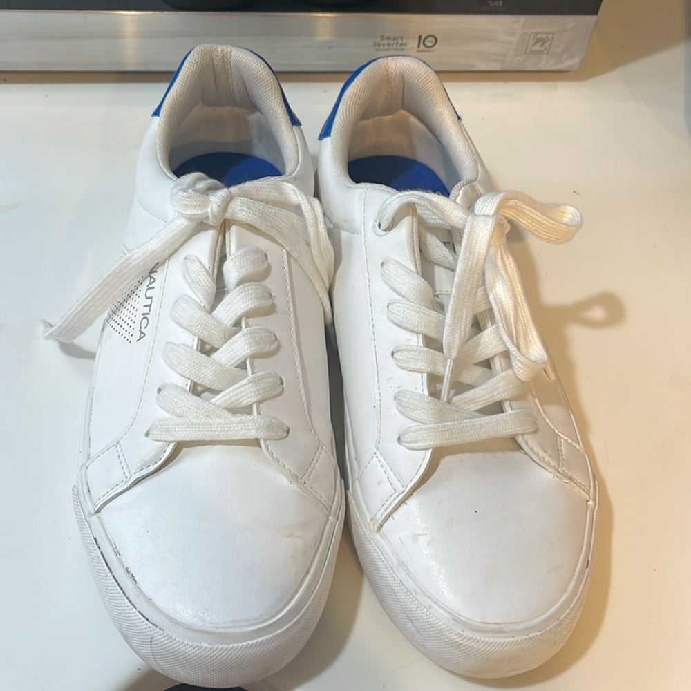 Nautica casual tennis shoes, color: White, size 8.5
